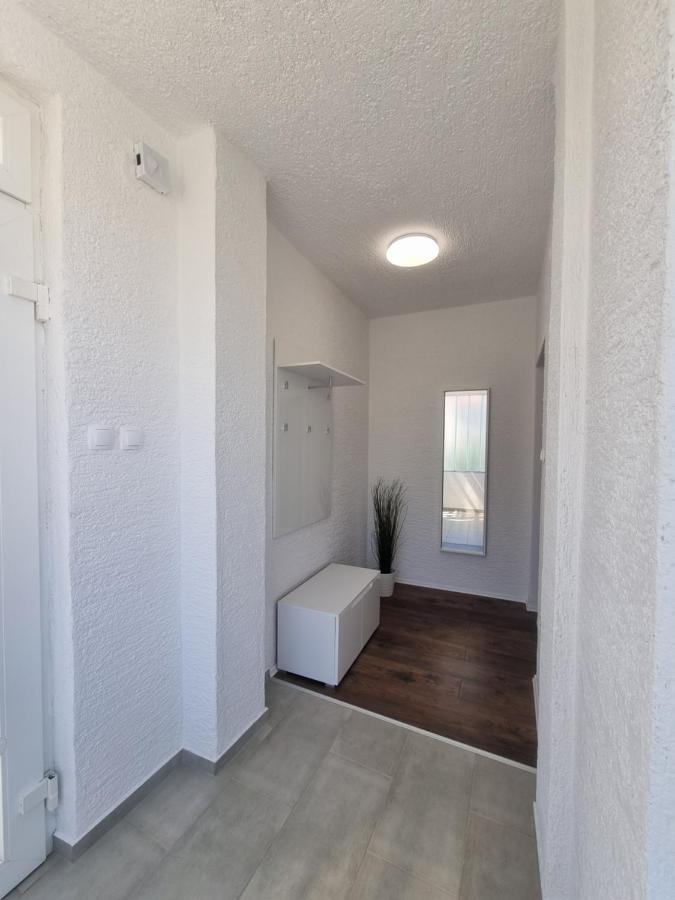 Apartment Miric Crikvenica Bagian luar foto