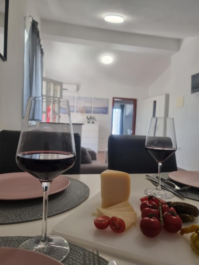 Apartment Miric Crikvenica Bagian luar foto