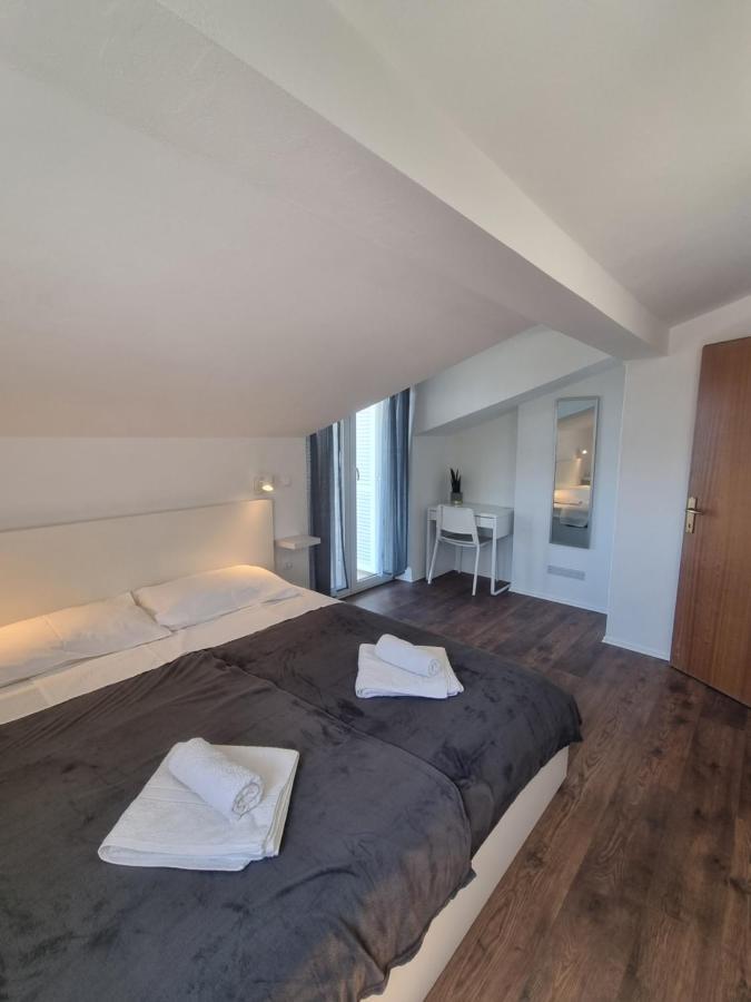 Apartment Miric Crikvenica Bagian luar foto