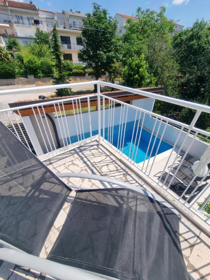 Apartment Miric Crikvenica Bagian luar foto