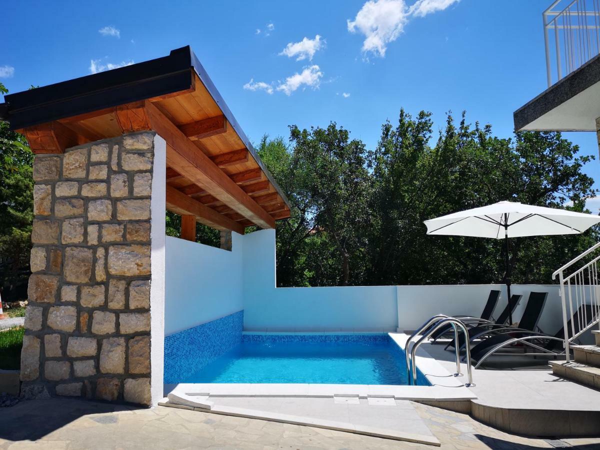 Apartment Miric Crikvenica Bagian luar foto